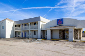 Motel 6-Indianapolis, IN - South